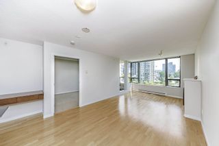 Photo 4: 907 4178 DAWSON Street in Burnaby: Brentwood Park Condo for sale in "TANDEM 2" (Burnaby North)  : MLS®# R2776811
