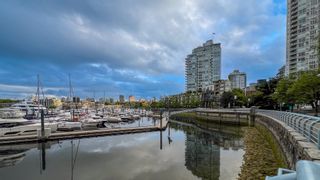Main Photo: 2503 1077 MARINASIDE Crescent in Vancouver: Yaletown Condo for sale (Vancouver West)  : MLS®# R2889576