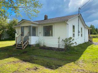 Photo 1: 7995 OLD CARIBOO Highway in Prince George: Pineview House for sale in "Pineview" (PG Rural South (Zone 78))  : MLS®# R2592037