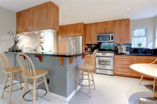 Photo 7: 76 SHORELINE Circle in Port Moody: College Park PM Townhouse for sale : MLS®# R2125772