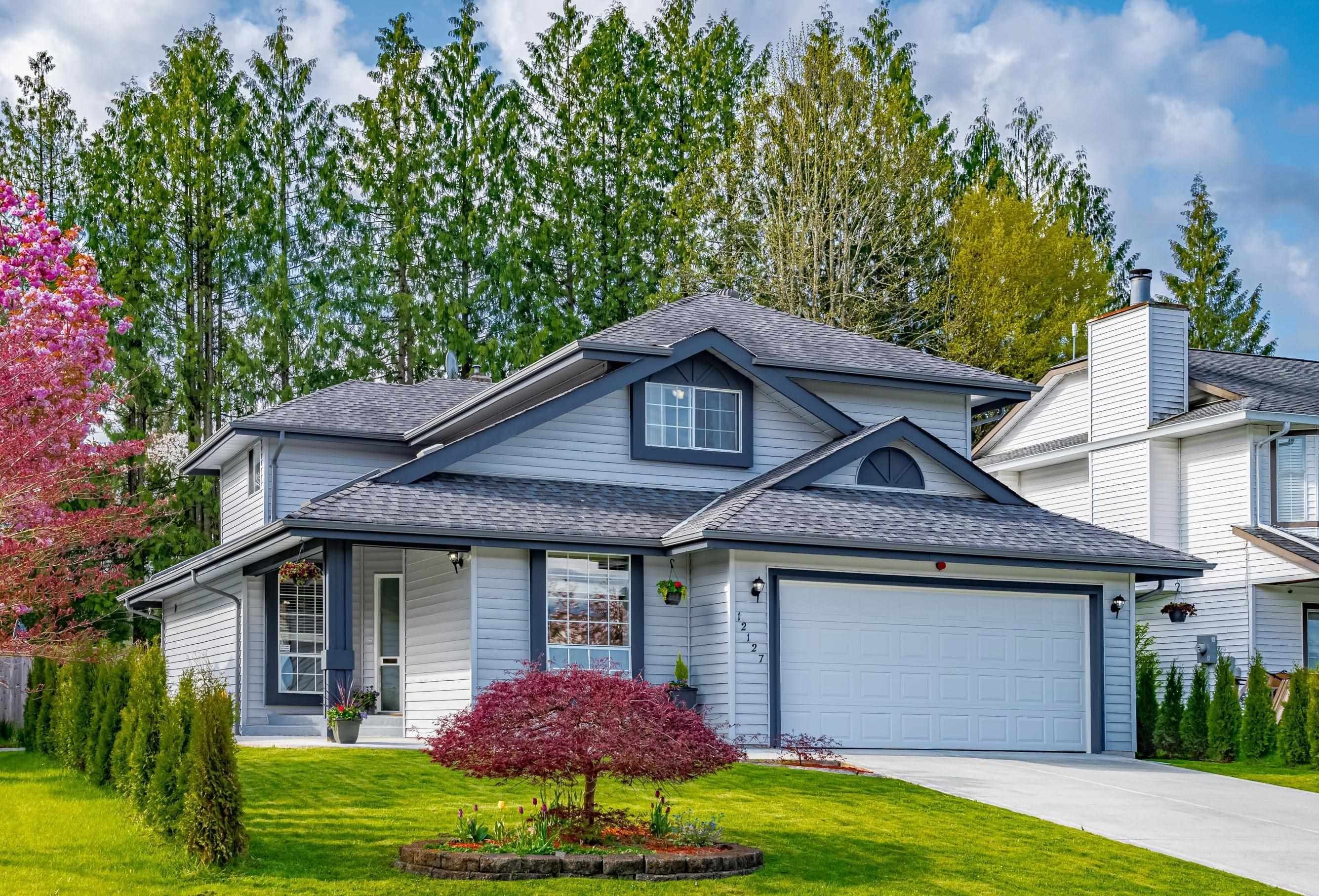 Main Photo: 12127 CHERRYWOOD Drive in Maple Ridge: East Central House for sale in "BLOSSOM PARK" : MLS®# R2687657