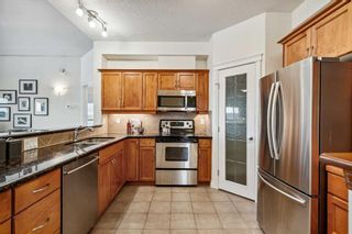 Photo 12: 309 60 Sierra Morena Landing SW in Calgary: Signal Hill Apartment for sale : MLS®# A2090942