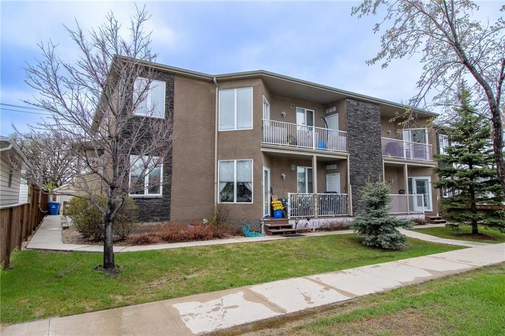 Main Photo: 203 550 Regent Avenue in Winnipeg: West Transcona Condominium for sale (3L)  : MLS®# 202210376