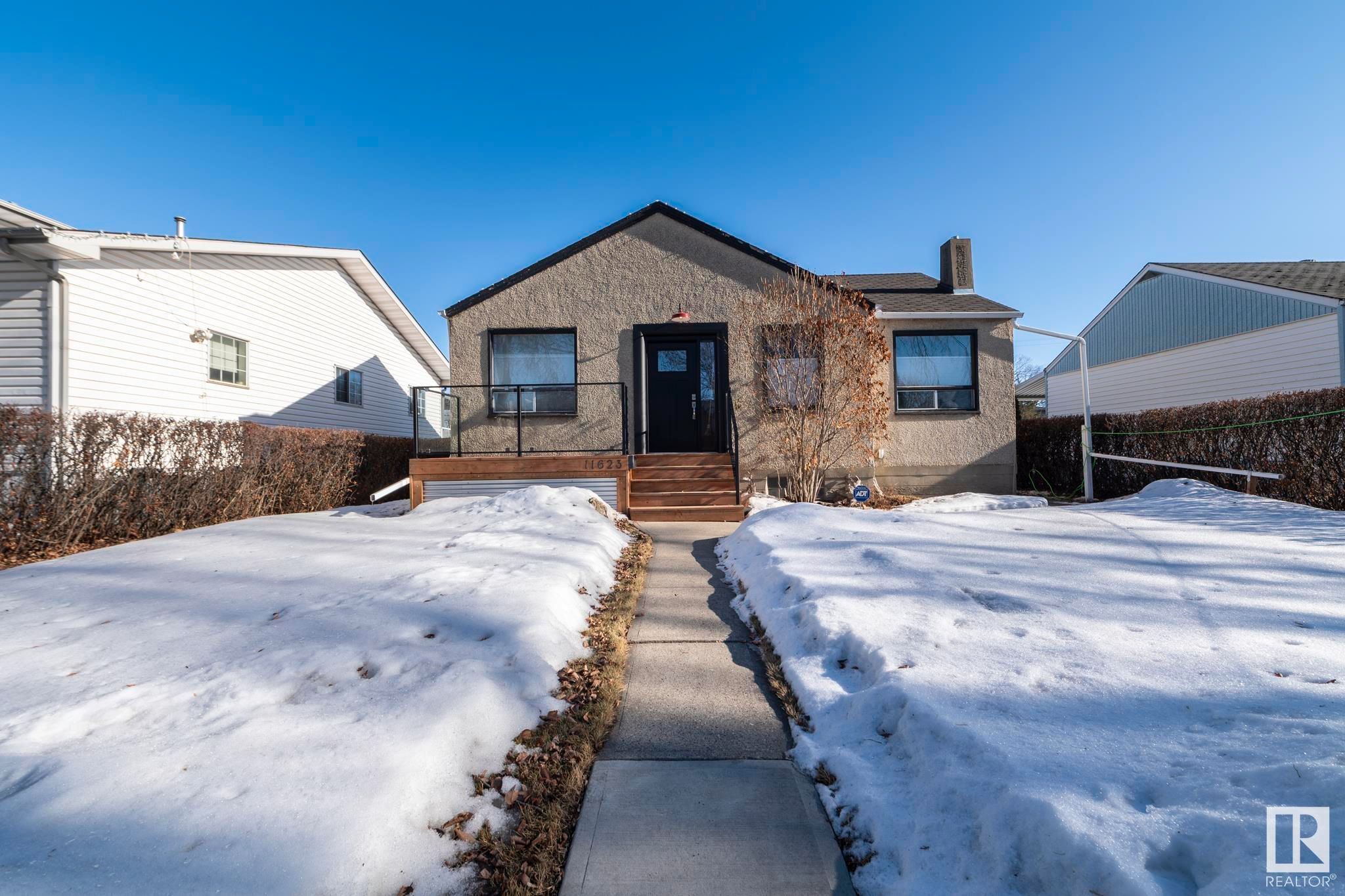 Main Photo: 11623 123 Street in Edmonton: Zone 07 House for sale : MLS®# E4328363