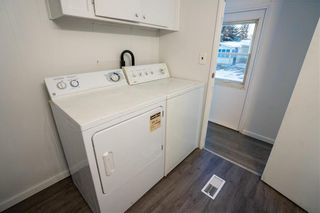 Photo 14: 2 Springwood Drive in Winnipeg: South Glen Residential for sale (2F)  : MLS®# 202228120