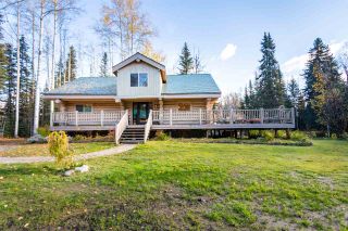 Photo 2: 4985 MEADOWLARK Road in Prince George: Hobby Ranches House for sale in "HOBBY RANCHES" (PG Rural North (Zone 76))  : MLS®# R2508540
