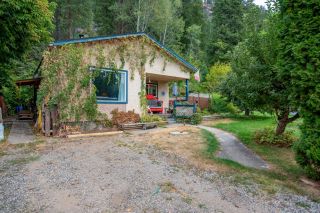 Photo 1: 1662 CHANDLER ROAD in Christina Lake: House for sale : MLS®# 2470785