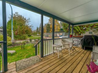 Photo 20: 286 TYEE Drive in West Vancouver: Park Royal Manufactured Home for sale in "Capilano Manufactured Home Park" : MLS®# R2826298