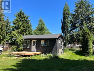 Photo 3: 1233 Tunney Avenue, in Sicamous: House for sale : MLS®# 10276982