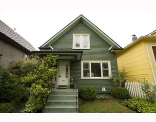 Photo 1: 2009 E 3RD Avenue in Vancouver: Grandview VE House for sale (Vancouver East)  : MLS®# V781782