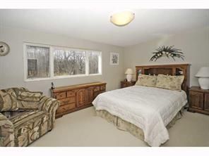 Photo 15: 2758 85 Street SW in Calgary: Springbank Hill Detached for sale : MLS®# A2116287