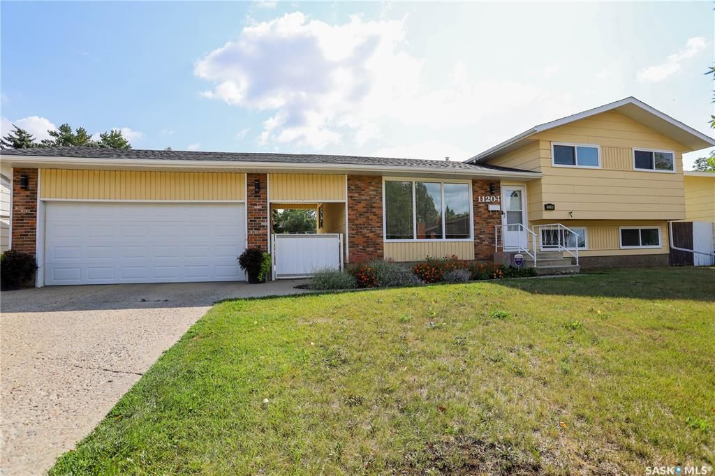 Main Photo: 11204 Centennial Crescent in North Battleford: College Heights Residential for sale : MLS®# SK941808