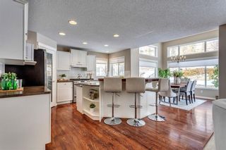 Photo 2: 7772 SPRINGBANK Way SW in Calgary: Springbank Hill Detached for sale : MLS®# C4287080