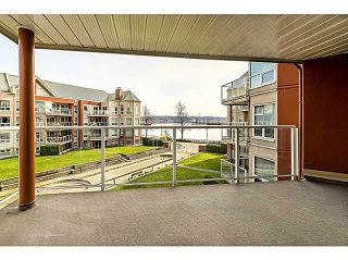 Photo 14: 309 1230 QUAYSIDE Drive in New Westminster: Quay Condo for sale in "TIFFANY SHORES" : MLS®# V1118946