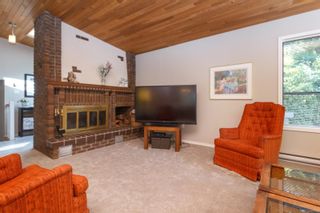 Photo 5: 9591 Waxwing Pl in Sidney: Si Sidney South-West House for sale : MLS®# 855583