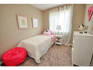 Photo 13: 112 Harrowby Avenue in WINNIPEG: St Vital Residential for sale (South East Winnipeg)  : MLS®# 1508834