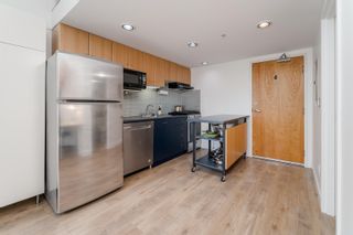 Photo 10: 215 933 SEYMOUR Street in Vancouver: Downtown VW Condo for sale in "THE SPOT" (Vancouver West)  : MLS®# R2714951