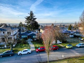 Photo 6: 1563 E 58TH Avenue in Vancouver: Fraserview VE House for sale (Vancouver East)  : MLS®# R2761264