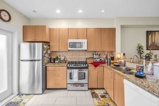 Photo 4: 329 W 59TH Avenue in Vancouver: South Cambie Townhouse for sale (Vancouver West)  : MLS®# R2840982