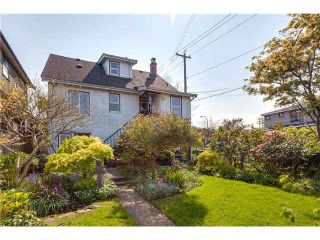 Photo 19: 2705 E 4TH Avenue in Vancouver: Renfrew VE House for sale in "RENFREW" (Vancouver East)  : MLS®# V1123294