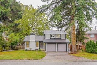 Photo 2: 6303 181A Street in Surrey: Cloverdale BC House for sale (Cloverdale)  : MLS®# R2772566