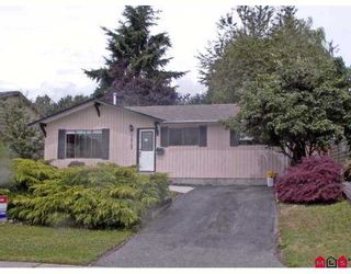 Photo 1: 32743 BADGER Avenue in Mission: Mission BC House for sale : MLS®# F2719543