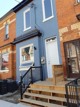 Photo 1: 11 Baden Street in Toronto: Trinity-Bellwoods House (2-Storey) for lease (Toronto C01)  : MLS®# C5963293