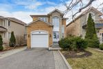 Main Photo: 20 Bestview Crescent in Vaughan: Maple House (2-Storey) for sale : MLS®# N8223522