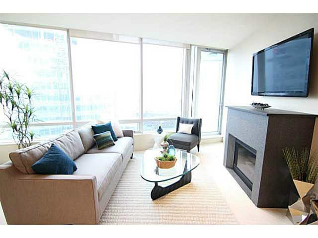 Photo 2: Photos: 3306 1077 W CORDOVA Street in Vancouver: Coal Harbour Condo for sale in "SHAW TOWERS" (Vancouver West)  : MLS®# V1095710