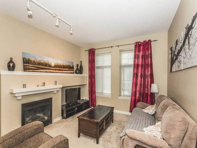 Photo 6: Photos: 26 18828 69 Avenue in Surrey: Clayton Townhouse for sale in "STARPOINT" (Cloverdale)  : MLS®# R2117634