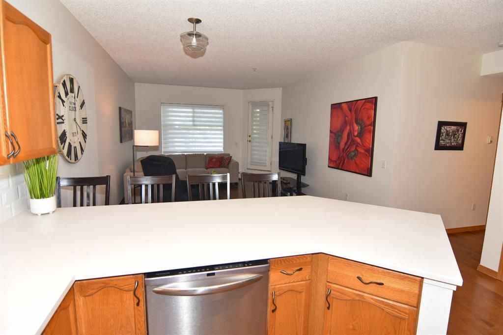 Photo 16: Photos: 122 200 Lincoln Way SW in Calgary: Lincoln Park Apartment for sale : MLS®# A1131432