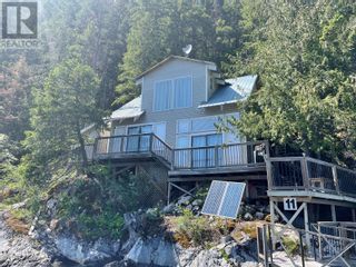 Photo 4: 11 Aline Hills Beach, in Sicamous: House for sale : MLS®# 10276592
