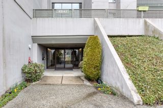 Photo 2: 102 4941 LOUGHEED Highway in Burnaby: Brentwood Park Condo for sale in "Douglas View" (Burnaby North)  : MLS®# R2761202