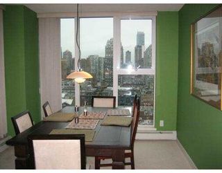 Photo 9: 2003 1009 EXPO Boulevard in Vancouver: Downtown VW Condo for sale in "LANDMARK 33" (Vancouver West)  : MLS®# V630862