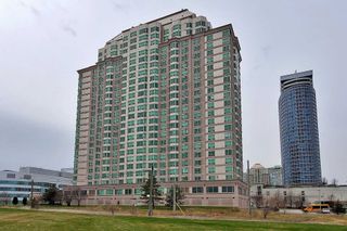 Photo 2: 915 11 Lee Centre Drive in Toronto: Woburn Condo for lease (Toronto E09)  : MLS®# E5603418