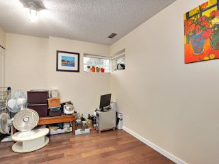 Photo 16: 9285 GOLDHURST Terrace in Burnaby: Forest Hills BN Townhouse for sale in "Copper Hill" (Burnaby North)  : MLS®# R2716304