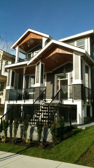 Photo 2: 4 3393 DARWIN AVENUE in Coquitlam: Burke Mountain House for sale : MLS®# R2028046