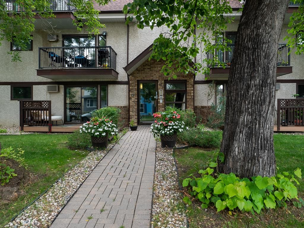 Main Photo: 301 163 Bertrand Street in Winnipeg: St Boniface Condominium for sale (2A)  : MLS®# 202224882