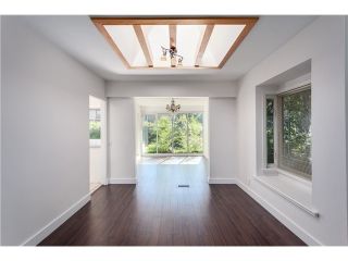 Photo 3: 1840 Mathers Av in West Vancouver: Ambleside House for sale : MLS®# V1114838