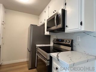 Main Photo: MIDDLETOWN Condo for rent : 1 bedrooms : 811 W Nutmeg in San Diego