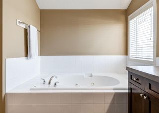 Photo 32: 256 Valley Crest Rise NW in Calgary: Valley Ridge Detached for sale : MLS®# A1084404