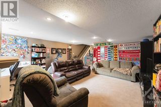Photo 23: 361 COOKS MILL CRESCENT in Ottawa: House for sale : MLS®# 1366109