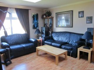 Photo 2: 23 Marquis Crescent in WINNIPEG: Maples / Tyndall Park Residential for sale (North West Winnipeg)  : MLS®# 1426156