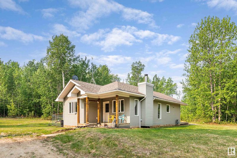 FEATURED LISTING: 32 - 55220 RGE RD 13 Rural Lac Ste. Anne County
