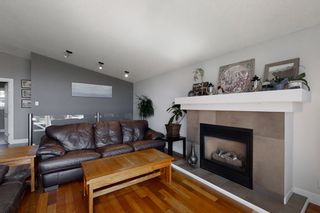 Photo 4: 8708 162 St NW in Edmonton: Meadowlark Park House for sale : MLS®# 4200221