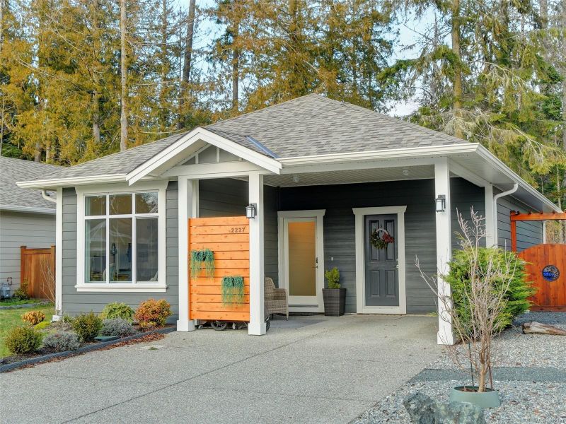 FEATURED LISTING: 2227 Forest Grove Sooke