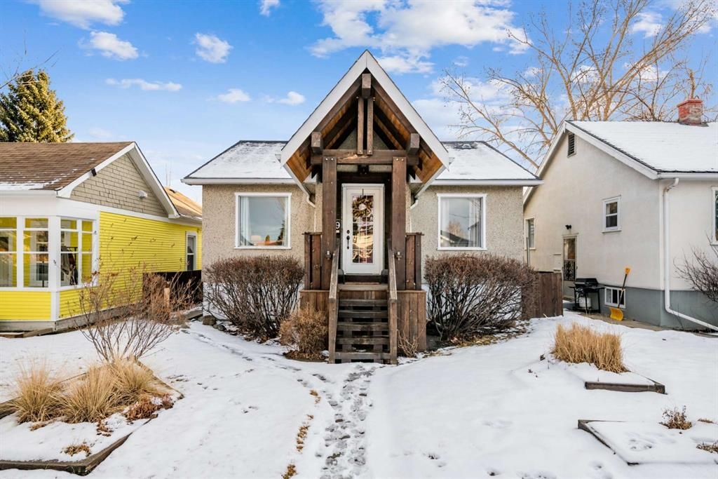 Main Photo: 249 22 Avenue NW in Calgary: Tuxedo Park Detached for sale : MLS®# A1184850