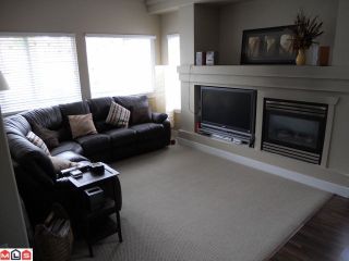 Photo 3: 16506 60TH Avenue in Surrey: Cloverdale BC 1/2 Duplex for sale in "CONCERTO" (Cloverdale)  : MLS®# F1113657
