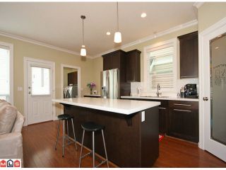 Photo 4: 6760 193B Street in Surrey: Clayton House for sale in "GRAMERCY PARK" (Cloverdale)  : MLS®# F1017960