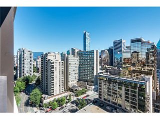 Photo 6: 1723 938 SMITHE Street in Vancouver: Downtown VW Condo for sale in "ELECTRIC AVENUE" (Vancouver West)  : MLS®# V1075235